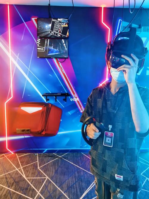 在家玩手机遭雷击,设计策略快速解答_VR型43.237